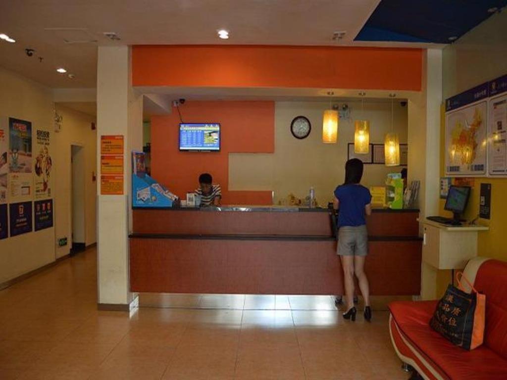 7 Days Inn Meizhou Jiangnan Kedu Commercial Plaza Luaran gambar
