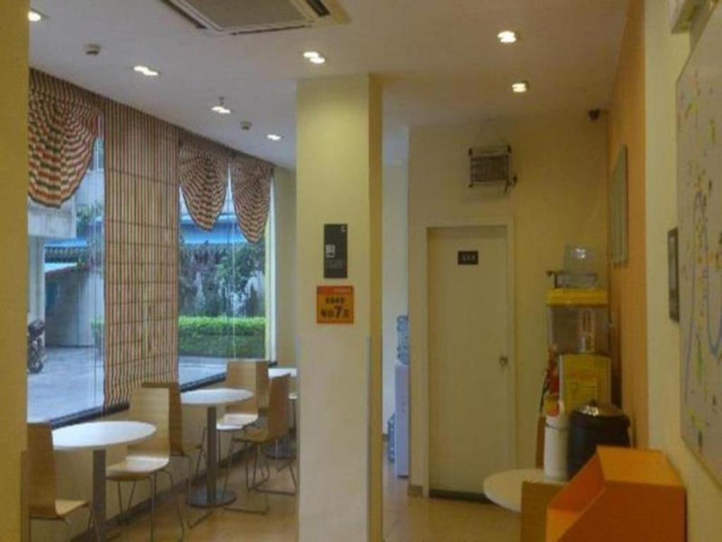 7 Days Inn Meizhou Jiangnan Kedu Commercial Plaza Luaran gambar