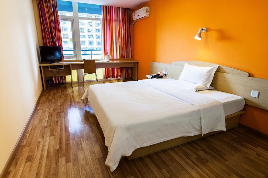 7 Days Inn Meizhou Jiangnan Kedu Commercial Plaza Luaran gambar