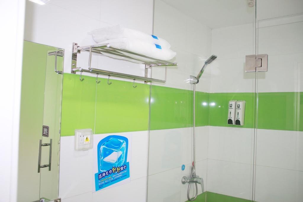 7 Days Inn Meizhou Jiangnan Kedu Commercial Plaza Luaran gambar